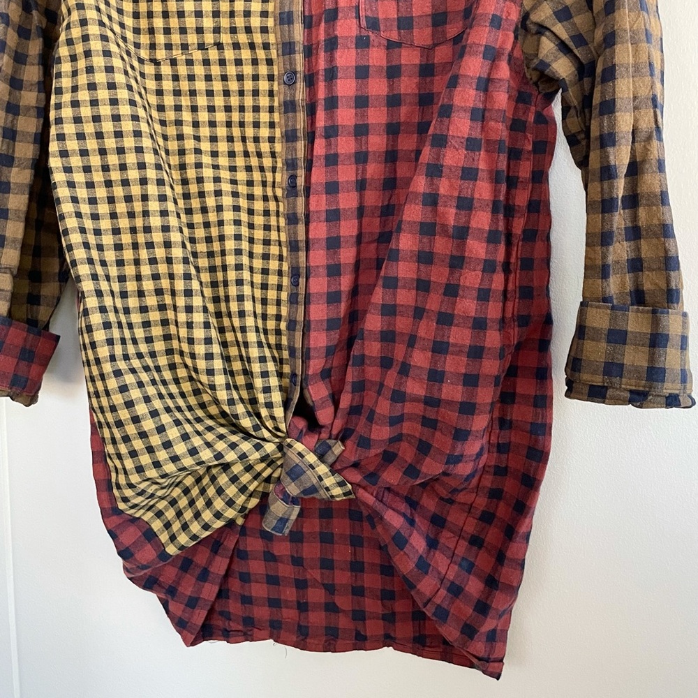 WildHoney Contrast Checked Buttondown - Picture 2 of 10